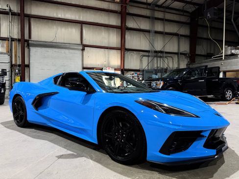 Used 2023 Chevrolet Corvette Stingray Preferred Cpe w/ Stealth Interior Trim Package RWD image 1