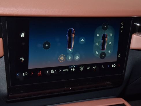 New 2026 Lincoln Navigator Reserve image 30