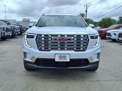 New 2026 GMC Acadia Denali w/ Super Cruise Package FWD image 5