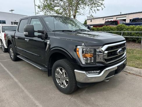 Used 2021 Ford F150 XLT w/ Equipment Group 302A High AWD/4WD image 3