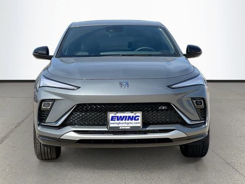 New 2026 Buick Envista Sport Touring w/ Convenience I Package FWD image 2