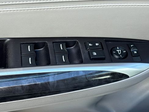 Used 2019 Acura TLX FWD image 13