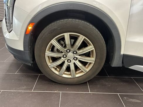 Used 2019 Cadillac XT4 Premium Luxury w/ Driver Awareness Package FWD image 28