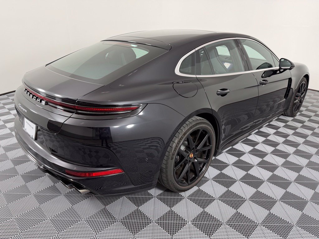 Certified 2026 Porsche Panamera RWD image 10