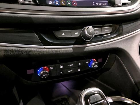 Used 2021 Buick Enclave Essence w/ Sound and Sites Package image 34