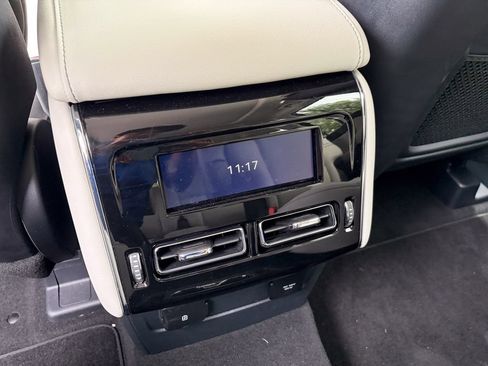 Used 2026 Lincoln Aviator AWD image 44