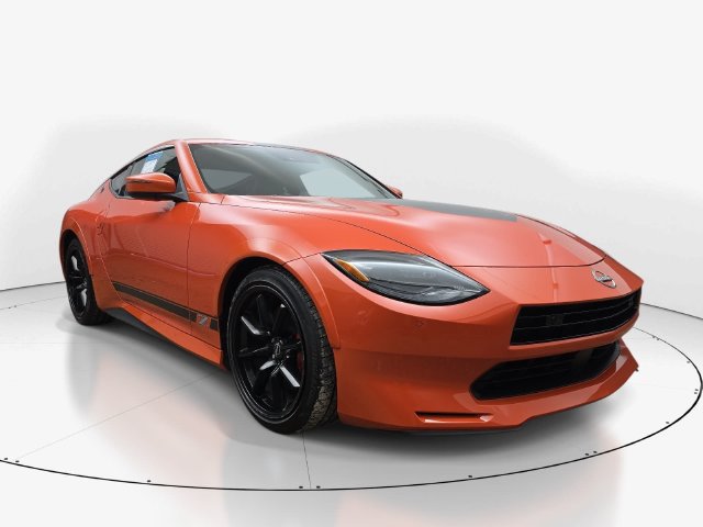 Used 2024 Nissan Z Performance w/ Heritage Edition RWD image 3
