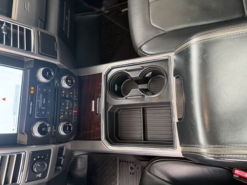 Used 2017 Ford F250 Platinum w/ Platinum Ultimate Package image 17