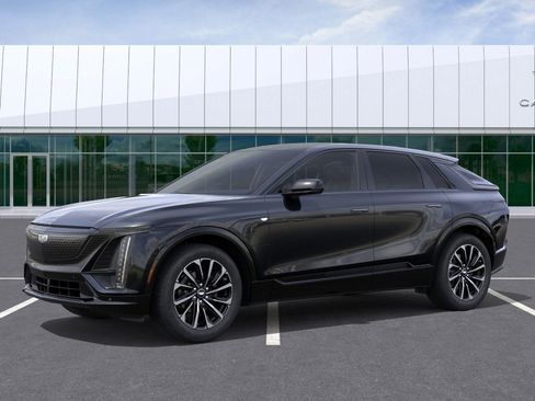 New 2026 Cadillac Lyriq Sport image 2