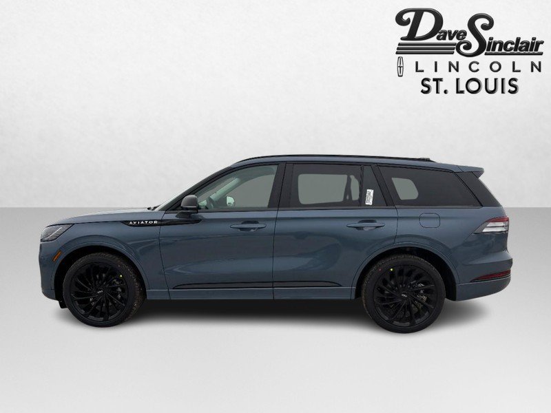 New 2026 Lincoln Aviator Reserve AWD/4WD image 8
