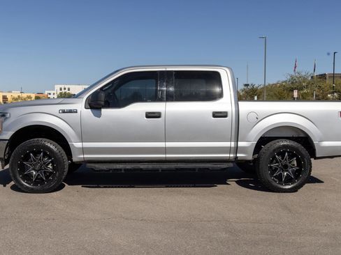 Used 2018 Ford F150 XLT image 2