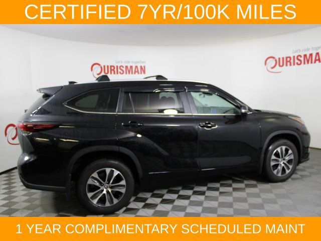 Used 2024 Toyota Highlander XLE AWD/4WD image 9
