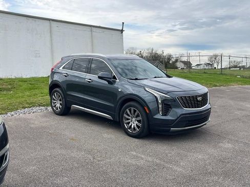 Used 2019 Cadillac XT4 Premium Luxury w/ Cold Weather Package image 2
