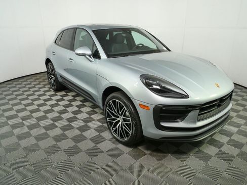 New 2026 Porsche Macan Turbo AWD/4WD image 25