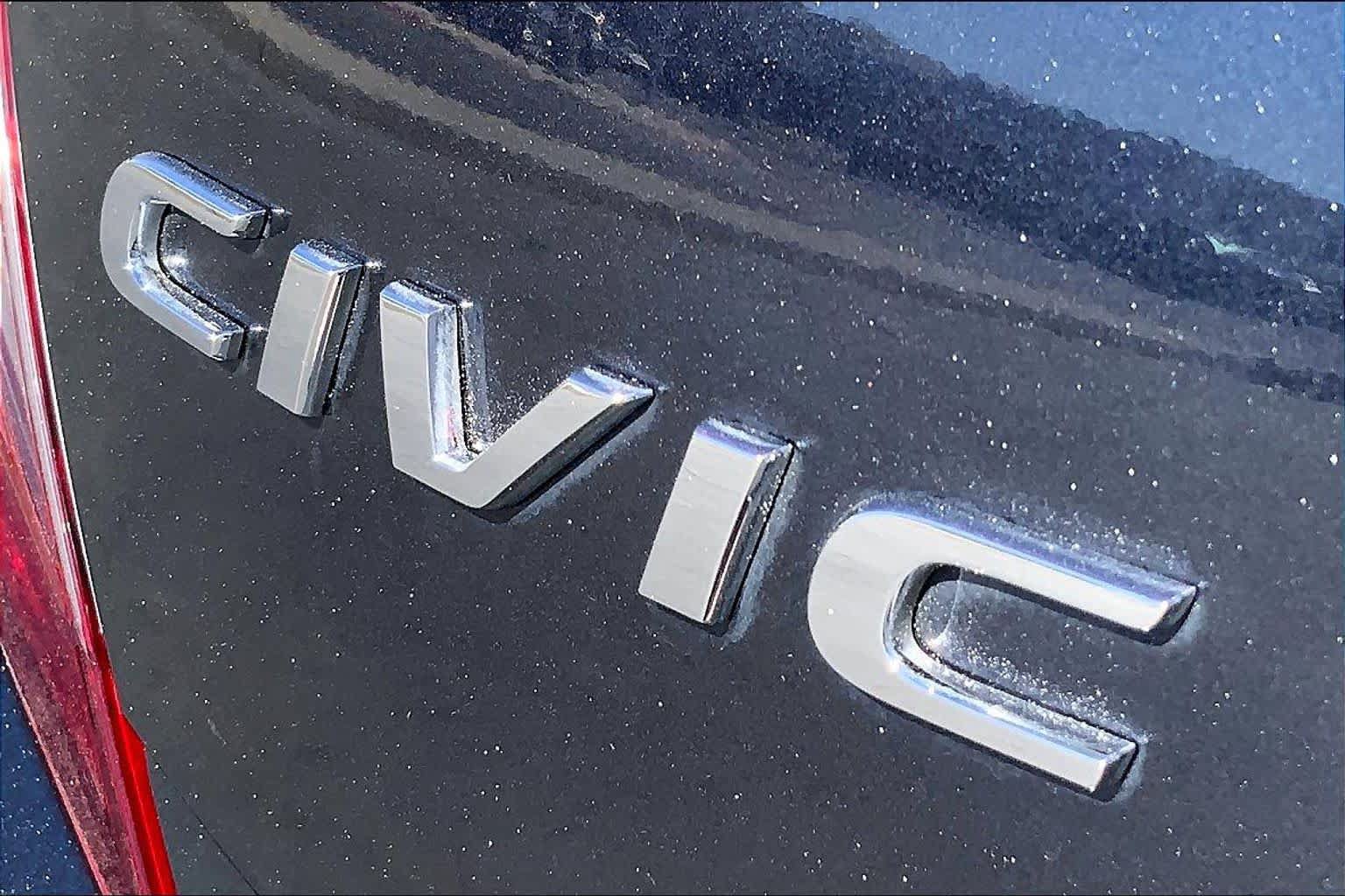 Used 2017 Honda Civic EX image 9