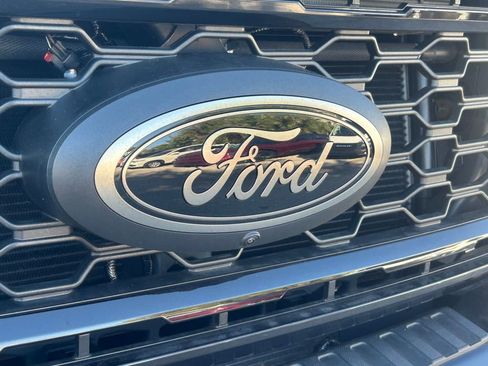 New 2025 Ford F350 Lariat w/ Lariat Ultimate Package AWD/4WD image 21