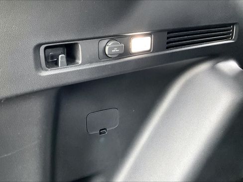 Used 2024 Honda CR-V EX-L image 33