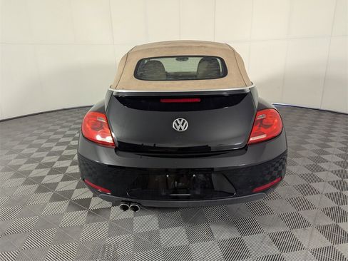 Used 2013 Volkswagen Beetle 2.5 image 7