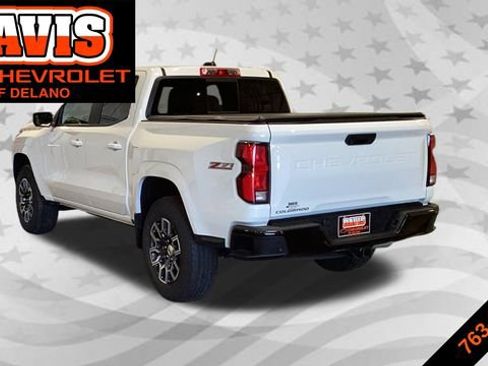 Used 2024 Chevrolet Colorado Z71 w/ Z71 Convenience Package 2 AWD/4WD image 4