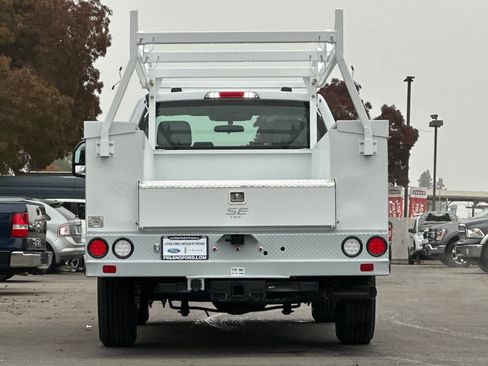 New 2026 Ford F250 XL w/ XL Chrome Package image 5