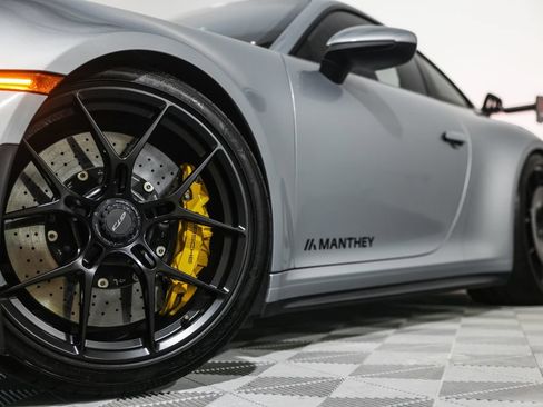 Used 2022 Porsche 911 GT3 RWD image 13
