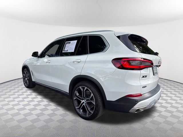 Used 2023 BMW X5 sDrive40i w/ Parking Assistance Package RWD image 7