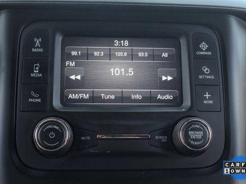 Used 2022 RAM 5500 Tradesman w/ Chrome Appearance Group image 25