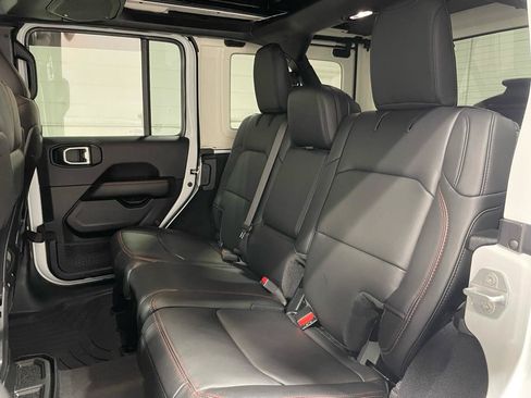 Used 2026 Jeep Wrangler Unlimited Rubicon 392 w/ Quick Order Package 27X Moab AWD/4WD image 17