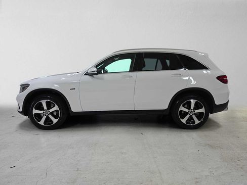 Used 2019 Mercedes-Benz GLC 350e 4MATIC image 6