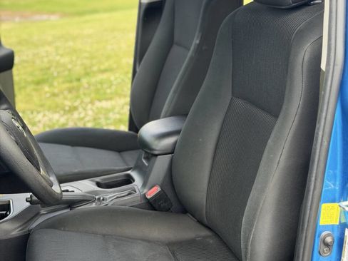 Used 2018 Toyota RAV4 LE w/ All Weather Liner Package FWD image 9