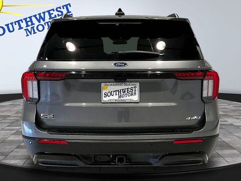 Used 2025 Ford Explorer ST-Line AWD/4WD image 6