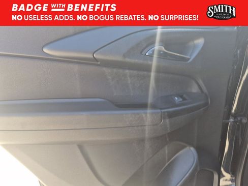 Used 2024 Chevrolet TrailBlazer LS FWD image 15