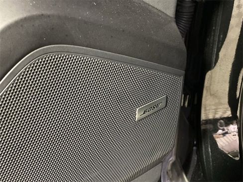 Used 2024 Porsche Cayenne S image 31