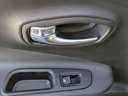 Certified 2022 Jeep Renegade Trailhawk w/ Sun/Sound Group image 26