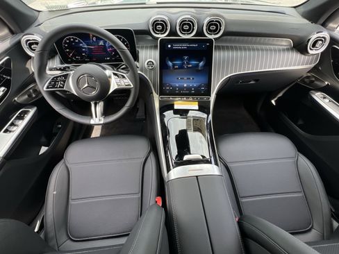 New 2026 Mercedes-Benz GLC 300 4MATIC image 28