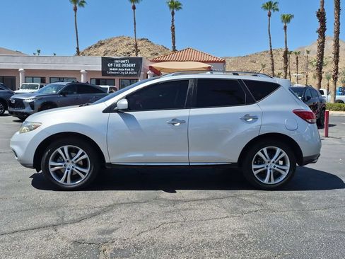 Used 2011 Nissan Murano LE w/ Navigation Pkg AWD/4WD image 3