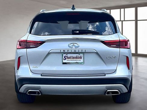 Used 2020 INFINITI QX50 Sensory w/ Climate Package AWD/4WD image 5