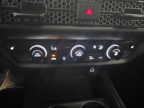 Used 2025 Honda HR-V Sport image 21