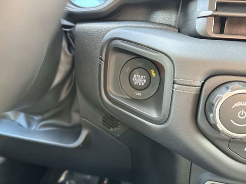 New 2026 Jeep Gladiator Mojave image 28