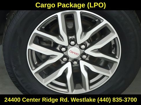 Used 2019 GMC Acadia SLE w/ Driver Alert Package I image 12