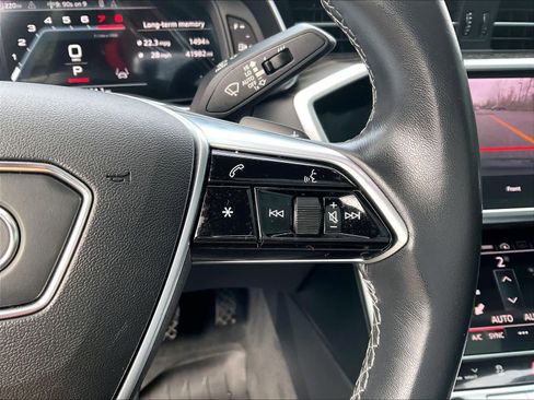 Used 2023 Audi A6 3.0T Premium image 24