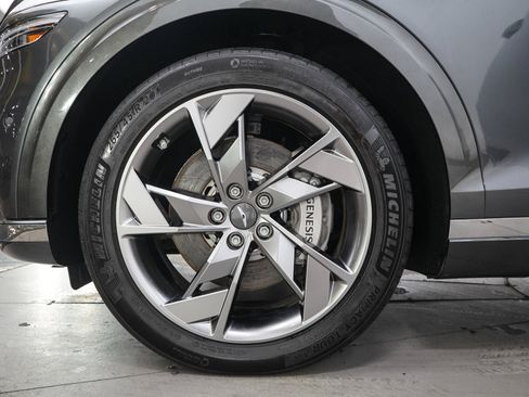 Used 2023 Genesis Electrified GV70 AWD/4WD image 35