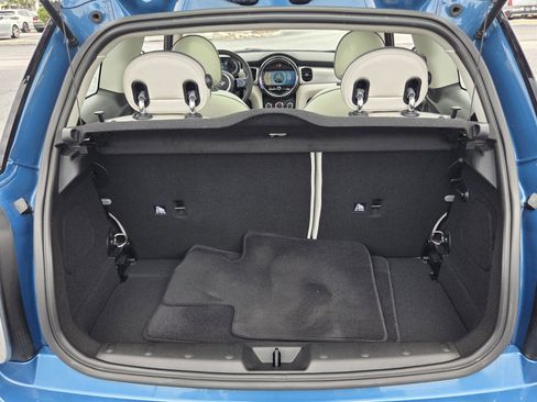 Used 2023 MINI Cooper 2-Door Hardtop w/ Signature Upholstery Package FWD image 14