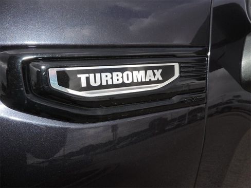 New 2025 GMC Sierra 1500 Elevation image 15