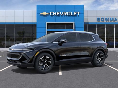 New 2026 Chevrolet Equinox EV LT AWD/4WD image 2