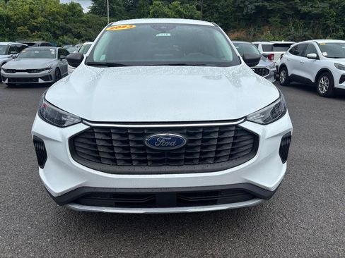 Used 2023 Ford Escape Active FWD image 6