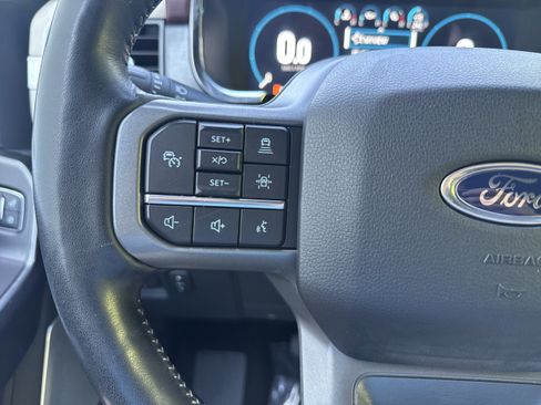Used 2022 Ford F150 Lariat w/ Equipment Group 502A High AWD/4WD image 26