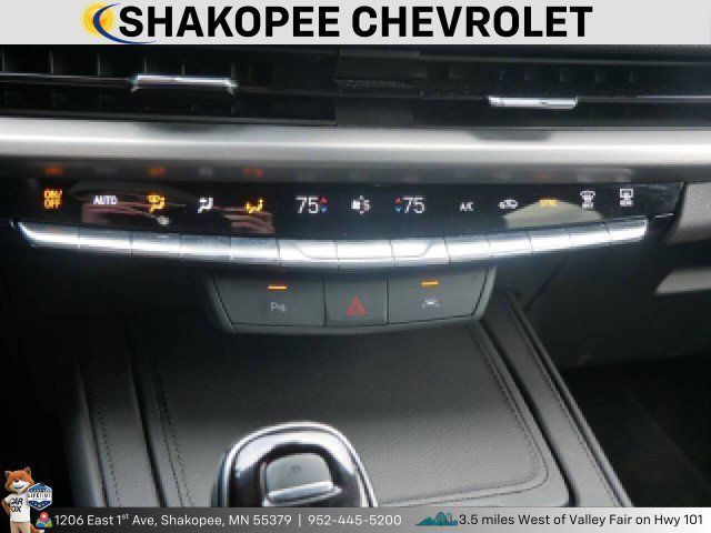Used 2024 Cadillac XT4 Premium Luxury AWD/4WD image 18