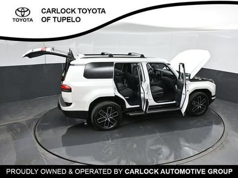 Used 2024 Lexus GX 550 w/ Accessory Package (Z1) AWD/4WD image 56
