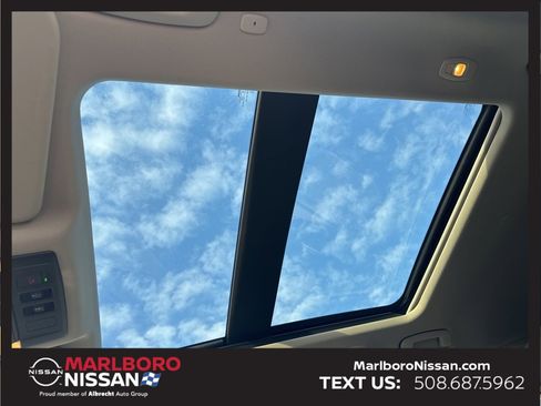 Certified 2022 Nissan Rogue SL w/ SL Premium Package image 34